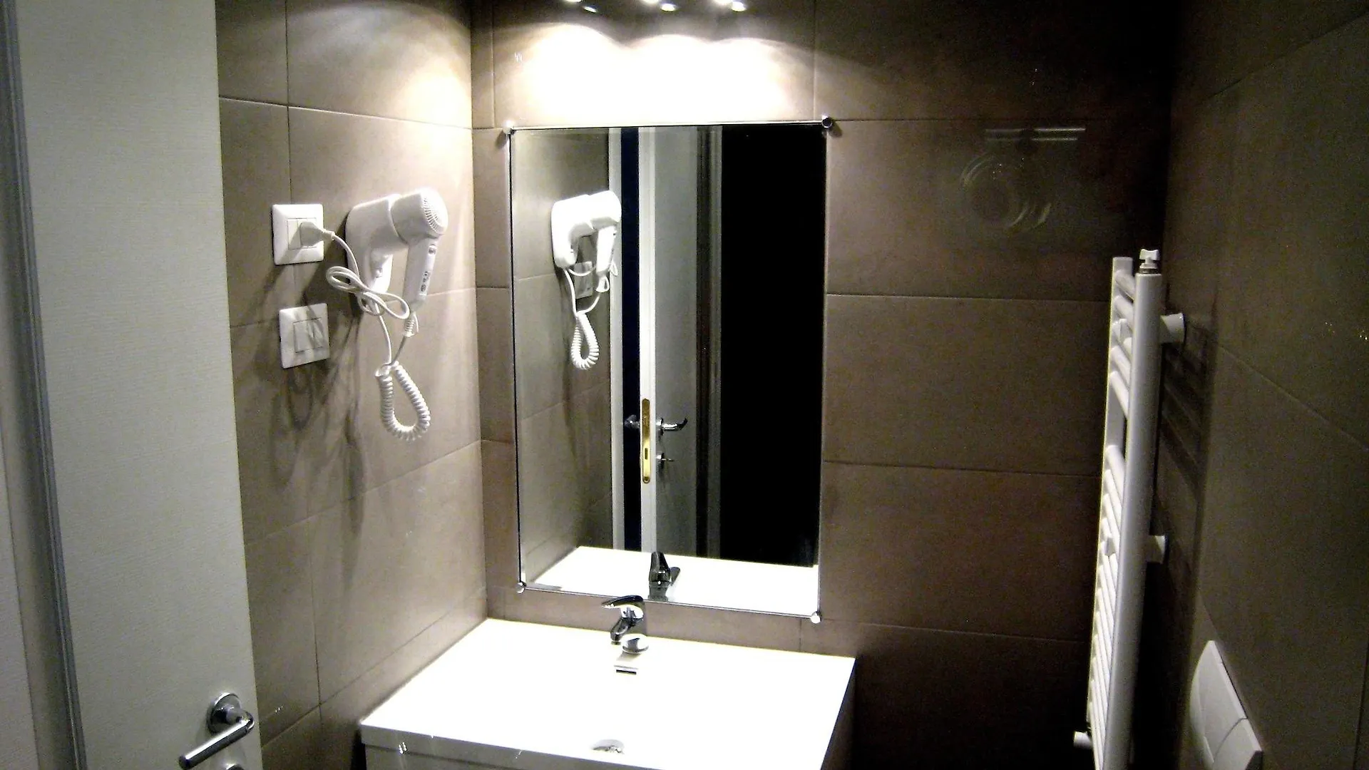Holidays S.Lorenzo Guest House New Roma