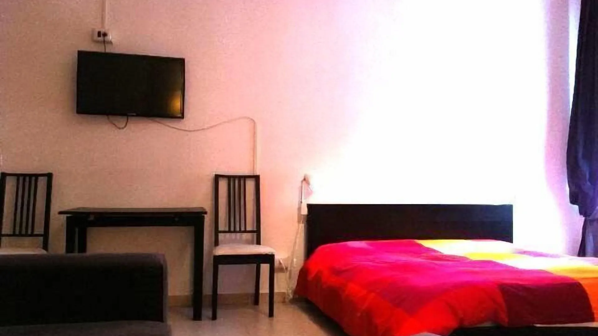 Holidays S.Lorenzo Guest House New Roma 2*,