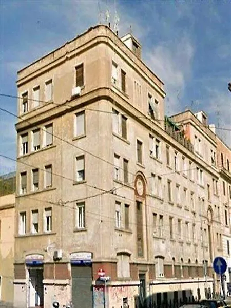Holidays S.Lorenzo Guest House New Roma 2*,